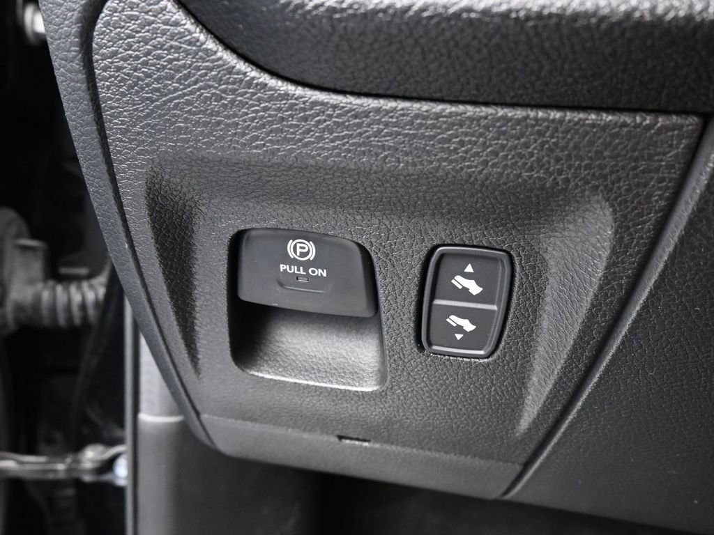 Used 2022 RAM 1500 Laramie image 37