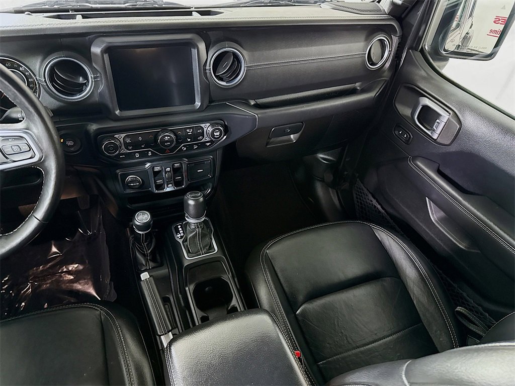 Used 2018 Jeep Wrangler Unlimited Sahara image 27