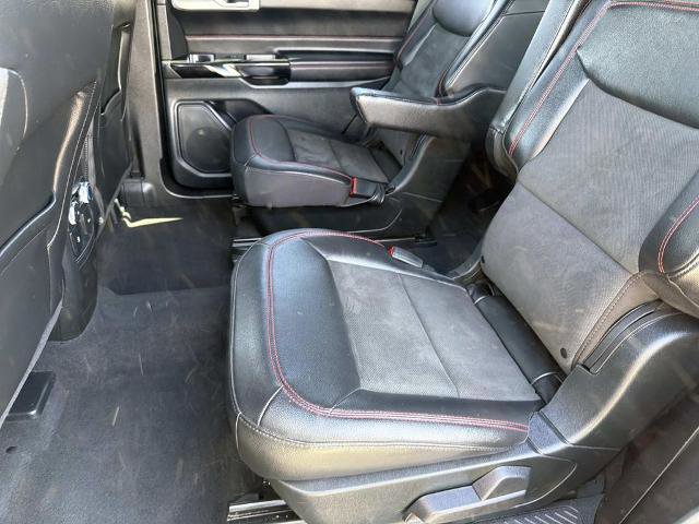 Certified 2022 Ford Explorer ST-Line w/ Class IV Trailer Tow Package image 23