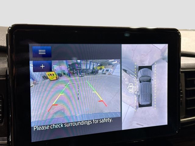 Used 2022 Ford Explorer Limited w/ Equipment Group 301A image 16