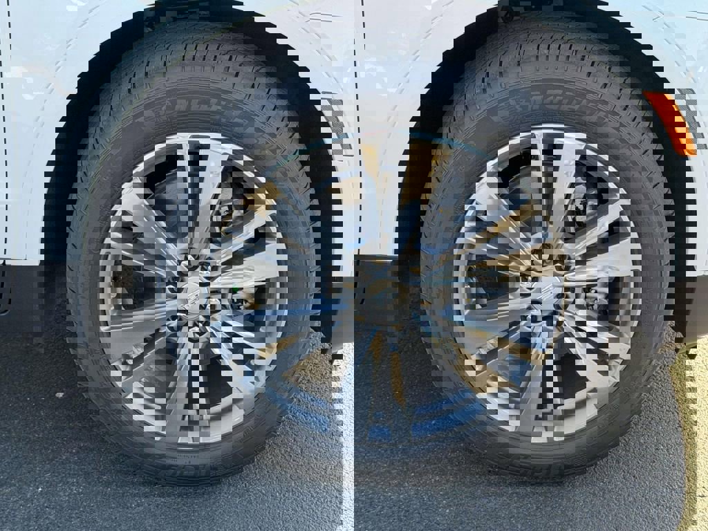 New 2026 Cadillac XT5 Premium Luxury w/ Driver Assist Package image 7