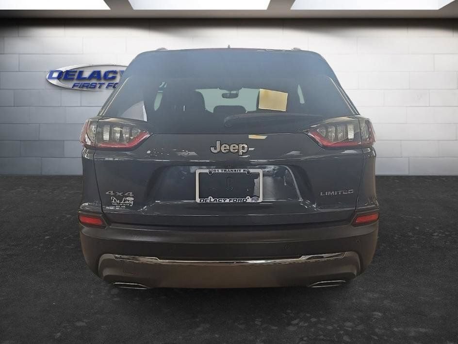 Used 2019 Jeep Cherokee Limited AWD/4WD image 5