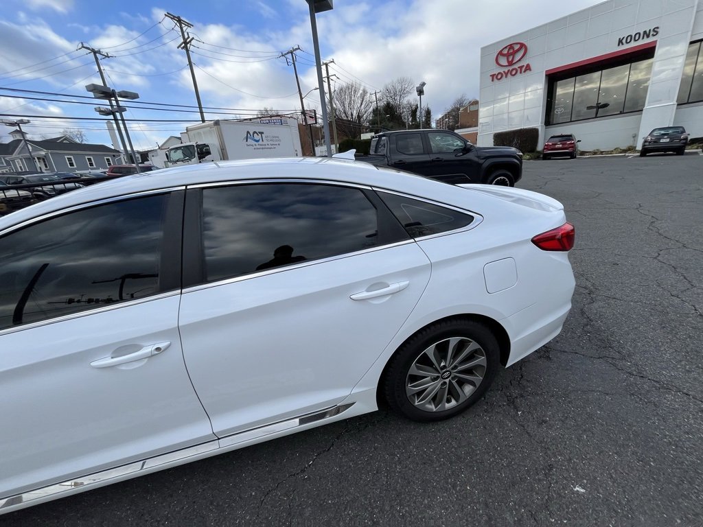 Used 2016 Hyundai Sonata Sport image 4