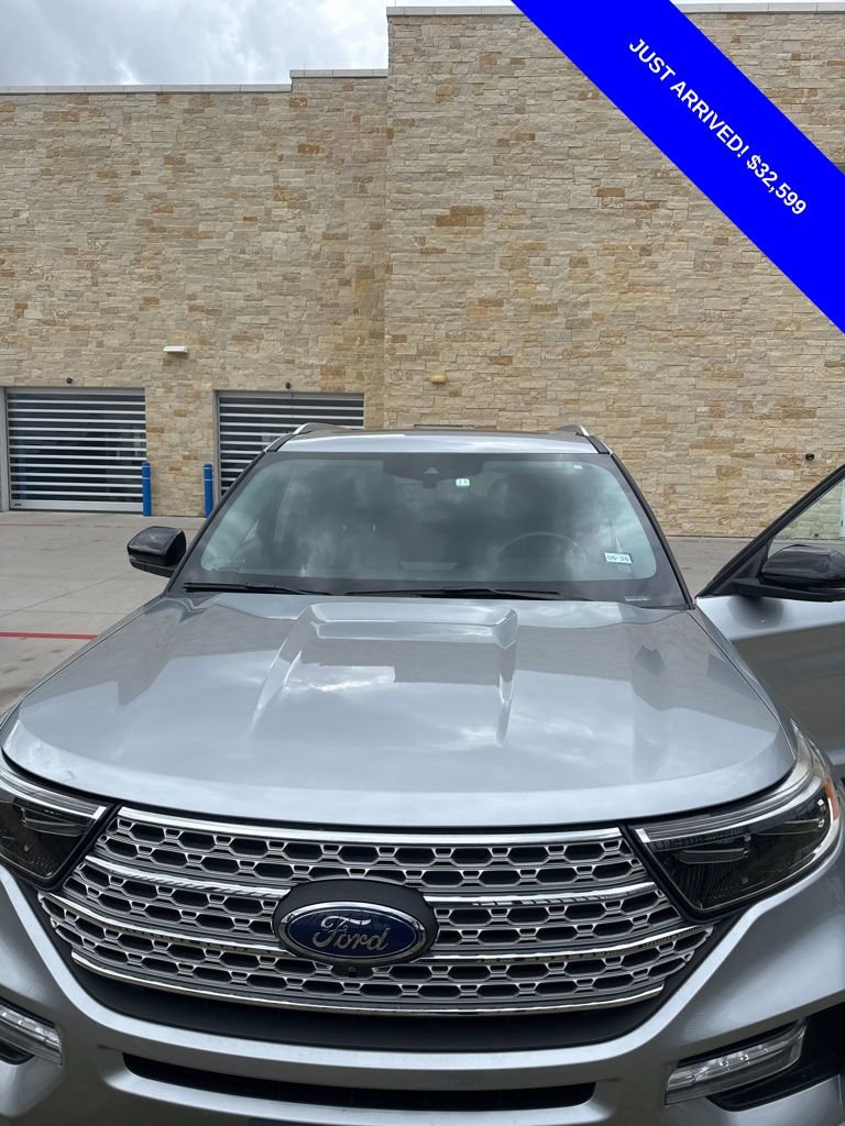 Used 2022 Ford Explorer Limited w/ Equipment Group 301A
