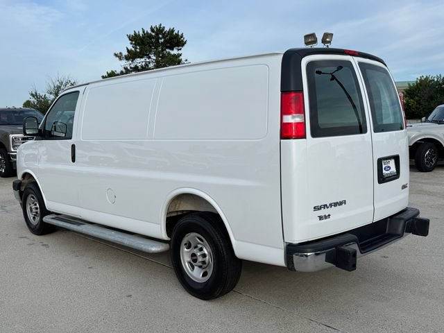Used 2025 GMC Savana 2500 w/ Driver Convenience Package RWD image 8
