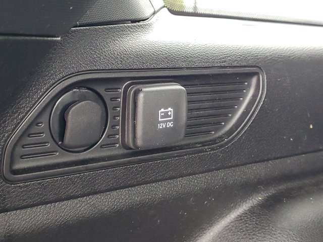 Used 2024 Jeep Grand Cherokee Limited AWD/4WD image 9