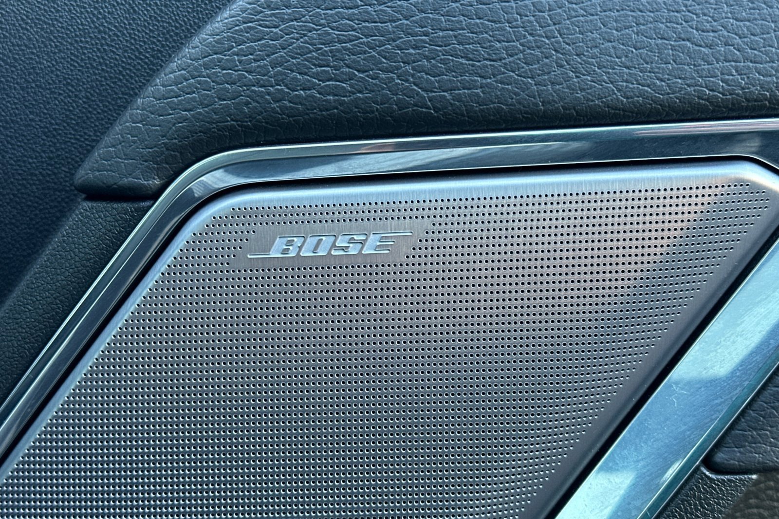 Used 2024 GMC Sierra 3500 Denali w/ Denali Reserve Package image 41