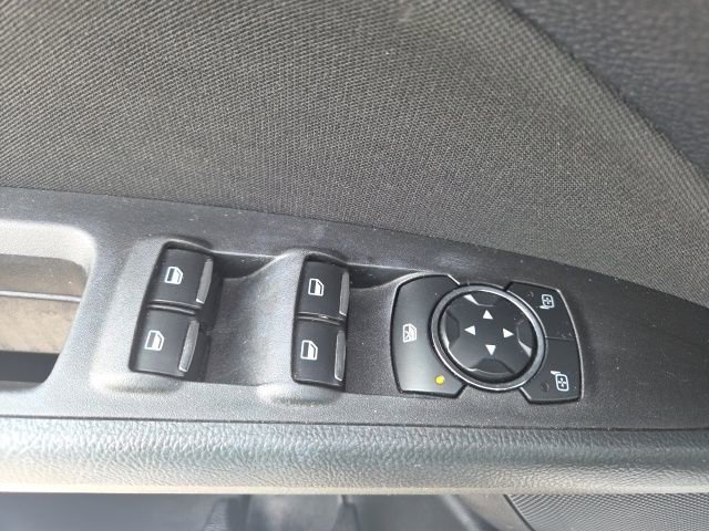 Used 2020 Ford Fusion SE FWD image 21