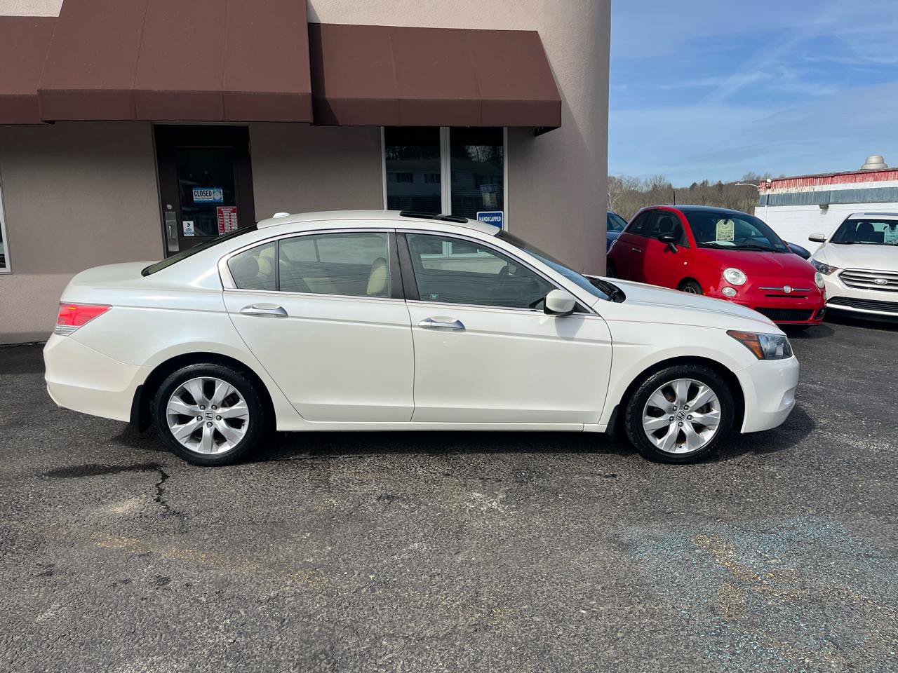 Used 2010 Honda Accord EX-L image 4