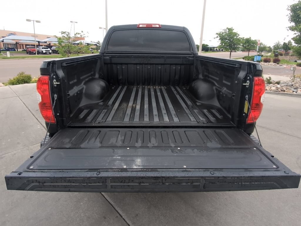 Used 2018 Toyota Tundra Limited w/ Limited Premium Package AWD/4WD image 27