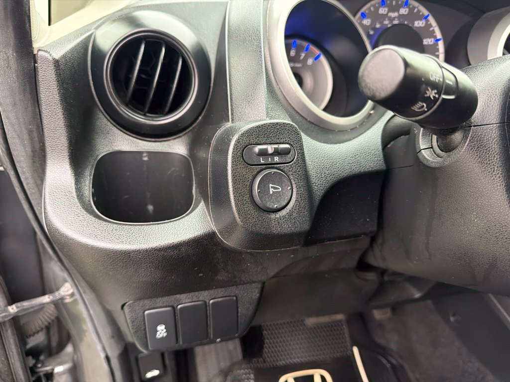 Used 2013 Honda Fit image 29