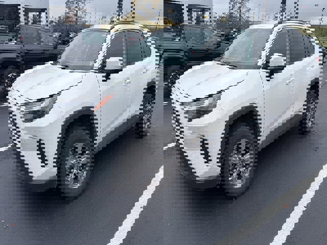 Used 2022 Toyota RAV4 XLE