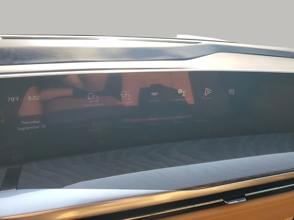 New 2026 Cadillac Escalade IQ Sport 2 w/ LPO, ONYX Package AWD/4WD image 43