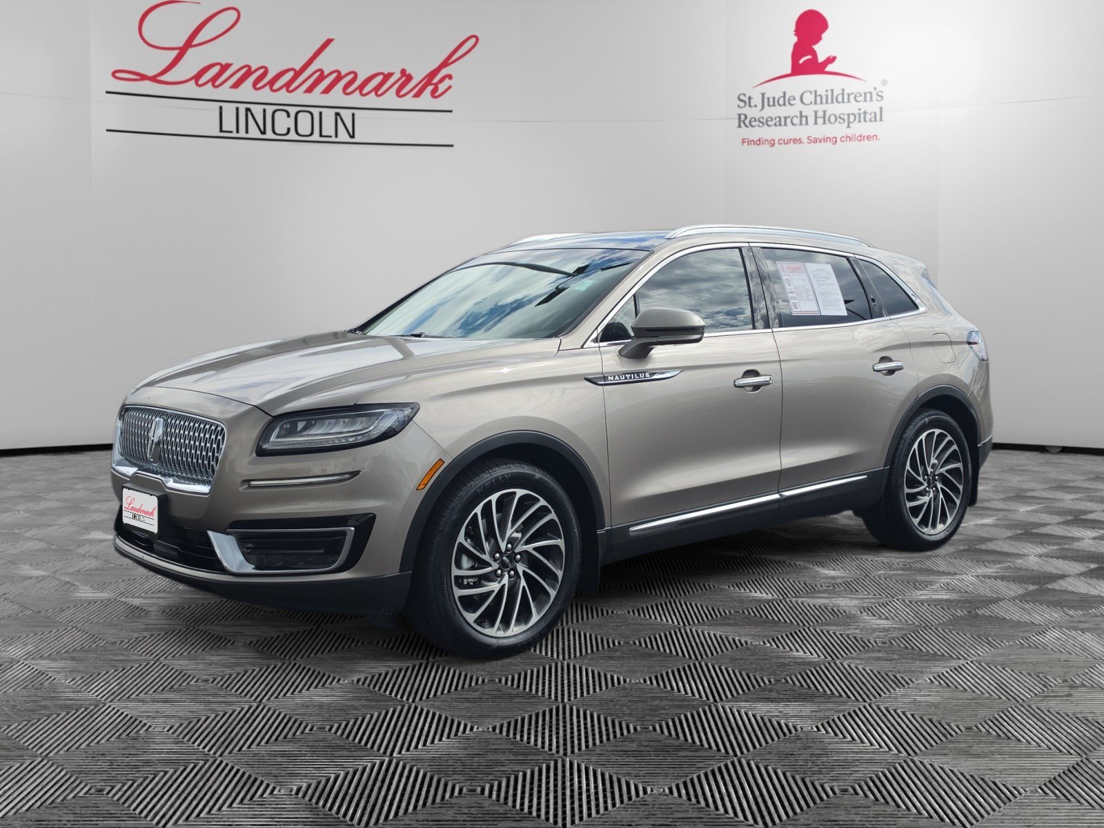 Certified 2020 Lincoln Nautilus Reserve w/ Cargo Utility Package