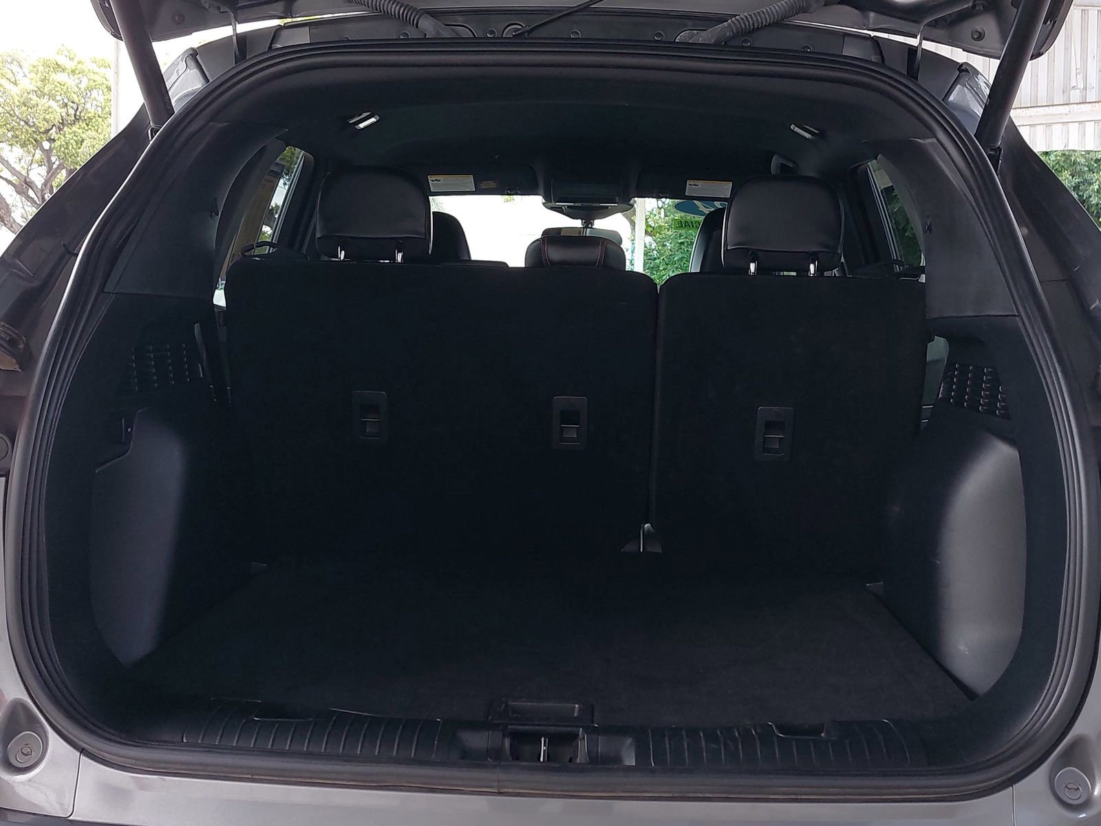 Used 2024 Ford Escape ST-Line image 12