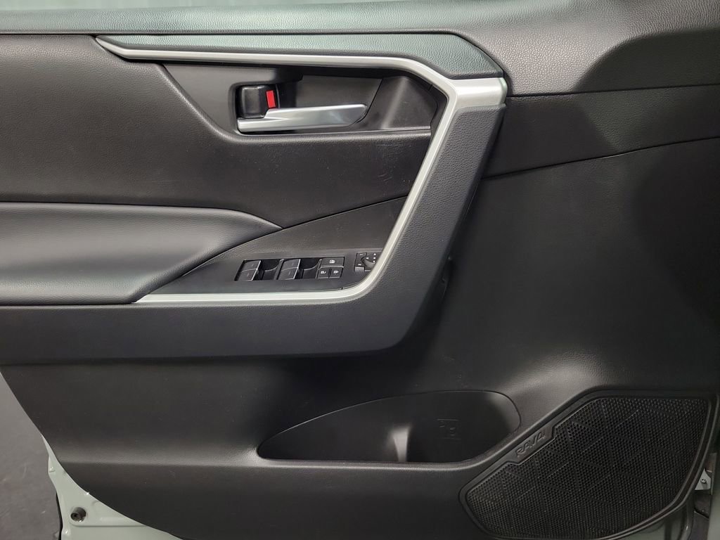 Used 2023 Toyota RAV4 XLE w/ Convenience Package image 23