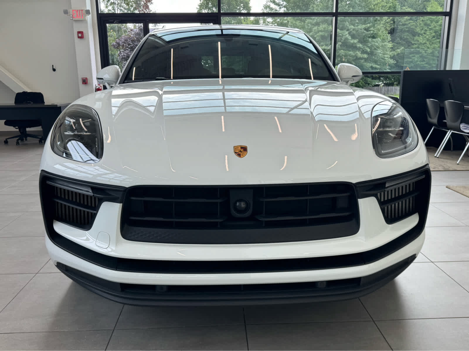 Used 2026 Porsche Macan S AWD/4WD image 3
