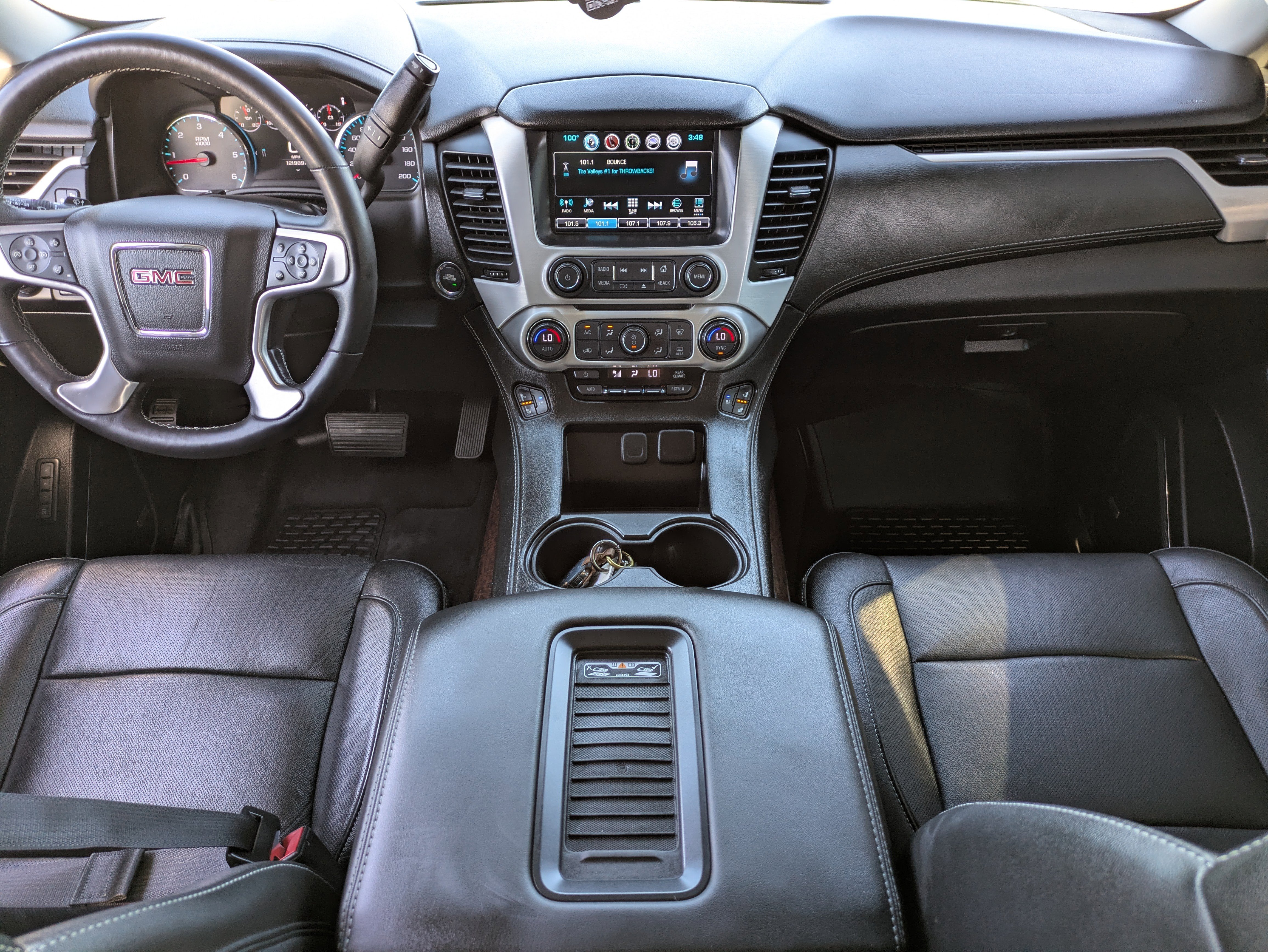 Used 2017 GMC Yukon SLT w/ Open Road Package image 16