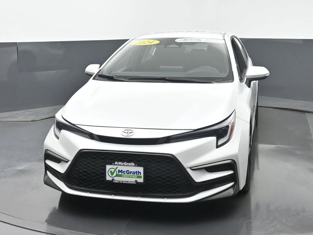 Used 2024 Toyota Corolla SE image 5