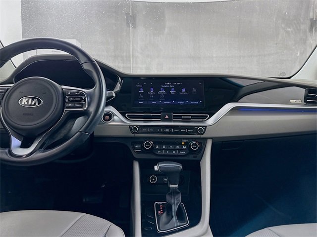 Used 2021 Kia Niro Touring image 23