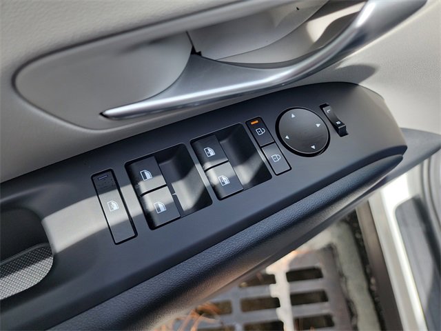 New 2025 Hyundai Tucson SEL image 16