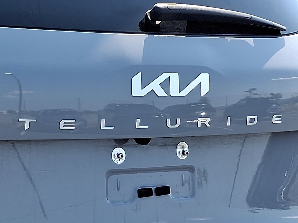 Certified 2023 Kia Telluride SX Prestige X-Line AWD/4WD image 30