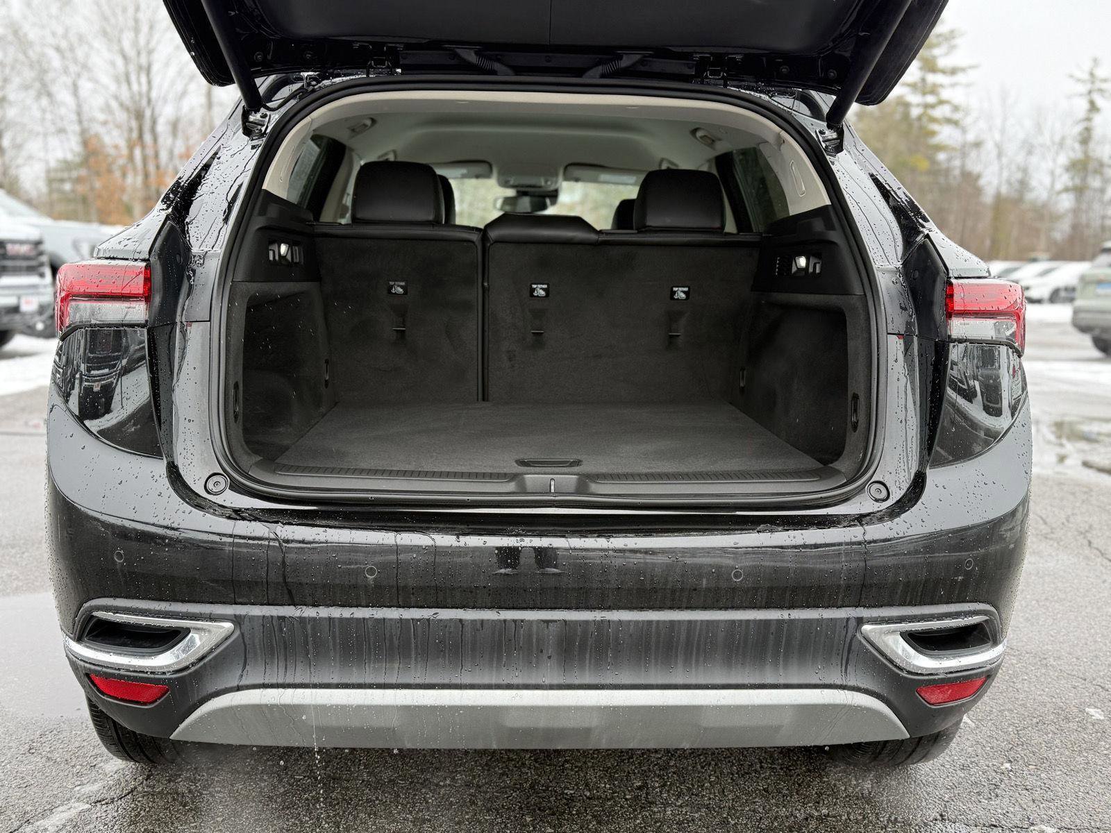 Certified 2023 Buick Envision Essence image 10