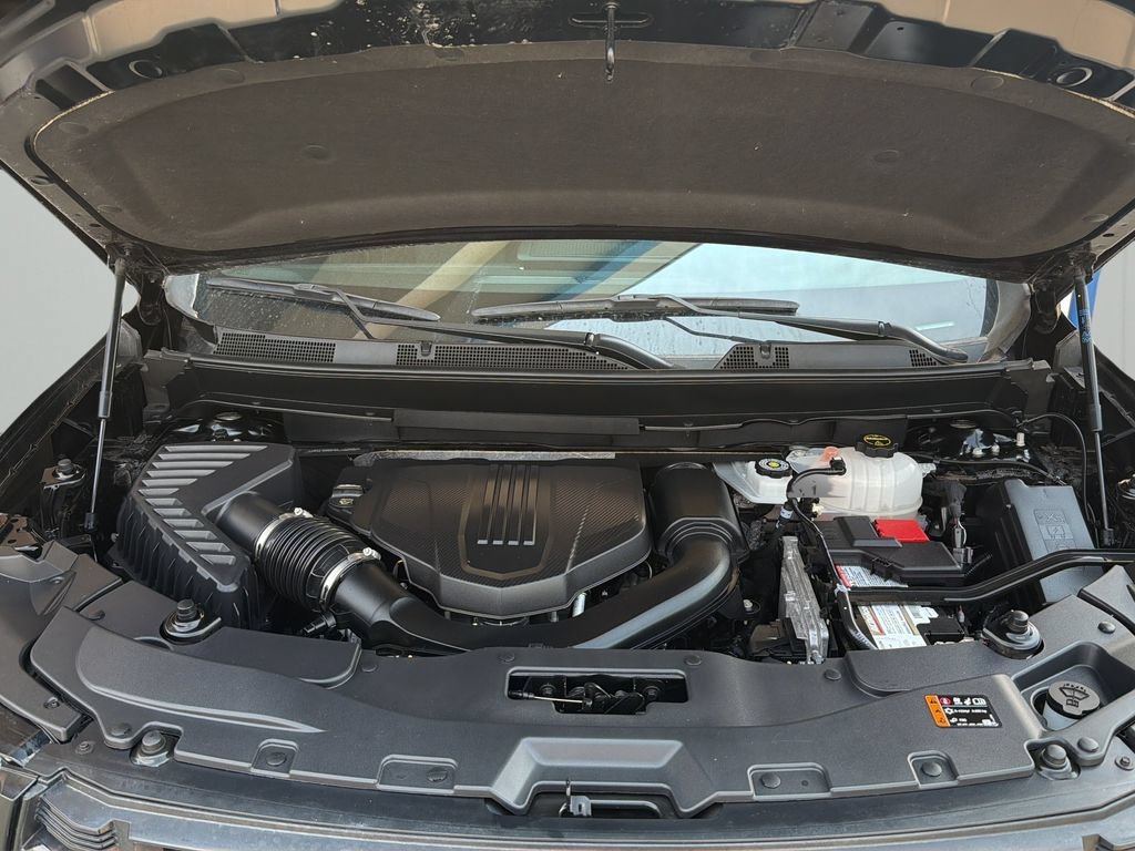 Used 2025 GMC Acadia Elevation AWD/4WD image 34