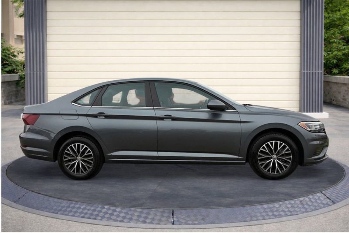 Used 2021 Volkswagen Jetta image 8