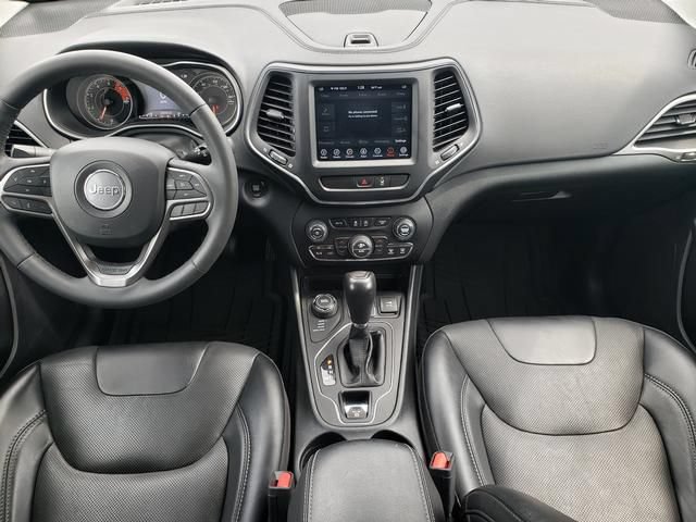 Used 2022 Jeep Cherokee Latitude Lux w/ Sun & Sound Group AWD/4WD image 17