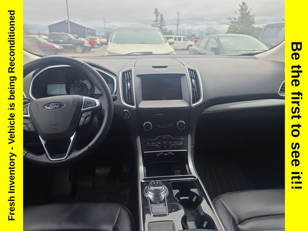 Used 2019 Ford Edge SEL w/ Equipment Group 201A AWD/4WD image 12