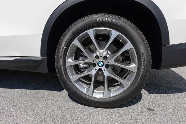 New 2026 BMW X5 xDrive40i image 6