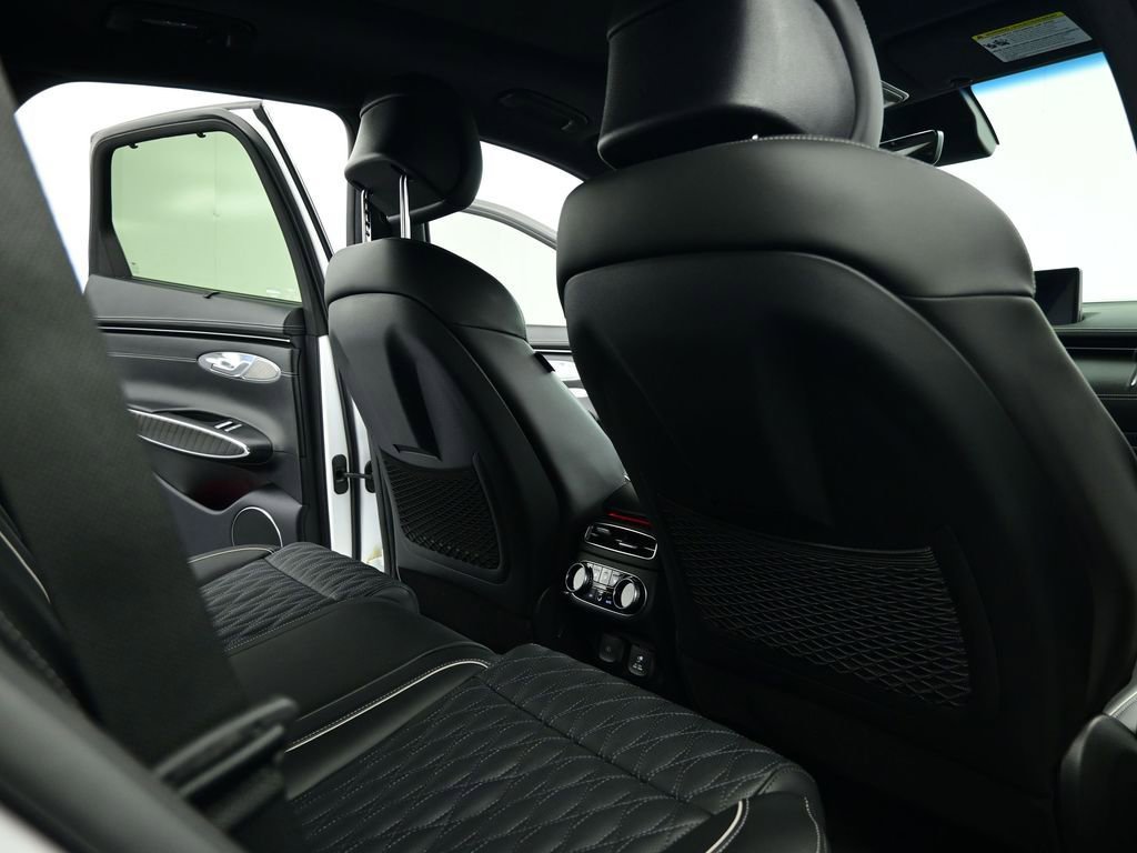 Used 2025 Genesis GV70 3.5T Sport w/ Sport Prestige Package image 75