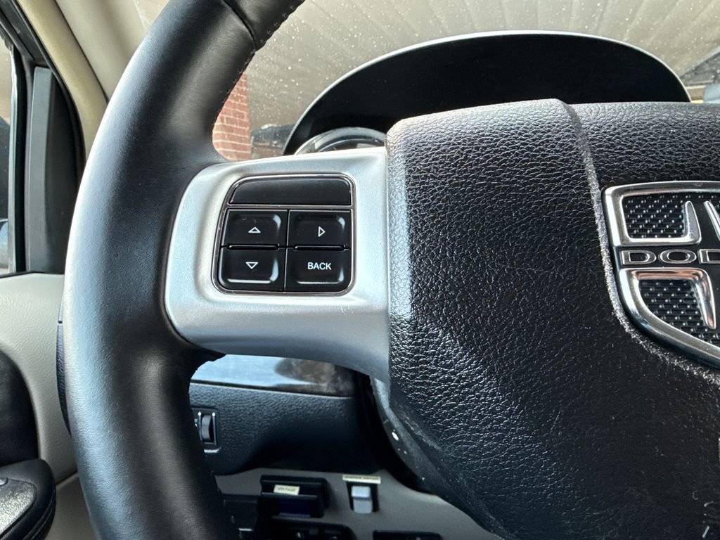 Used 2012 Dodge Grand Caravan Crew w/ Crew Value Pkg image 30
