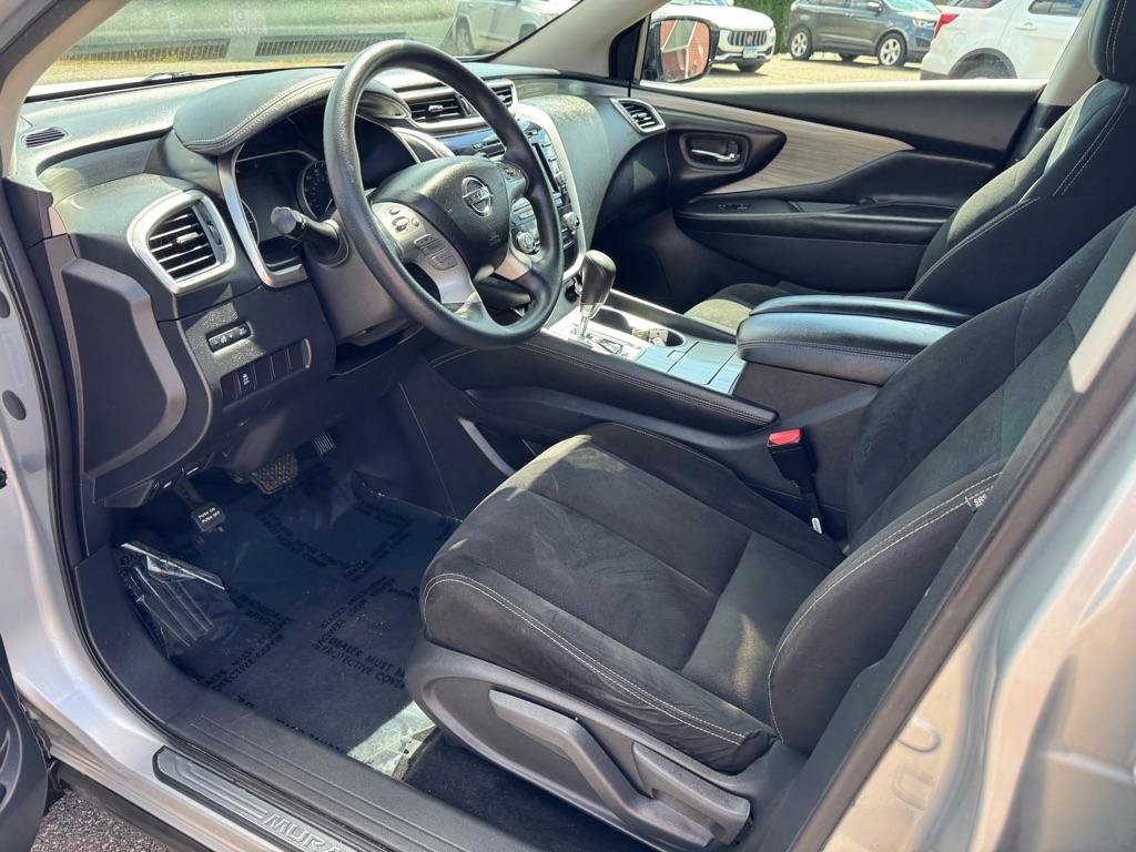 Used 2016 Nissan Murano S AWD/4WD image 14