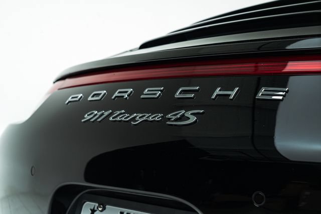 Used 2014 Porsche 911 Targa 4S AWD/4WD image 16
