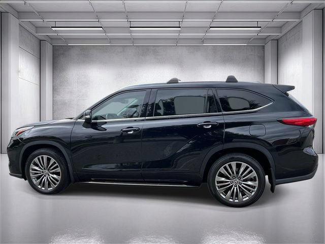 Used 2022 Toyota Highlander Platinum AWD/4WD image 6