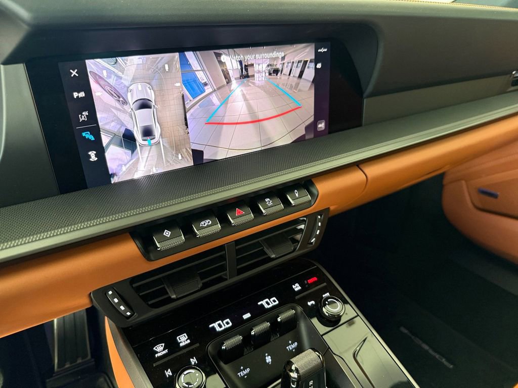 Used 2025 Porsche 911 Carrera image 14