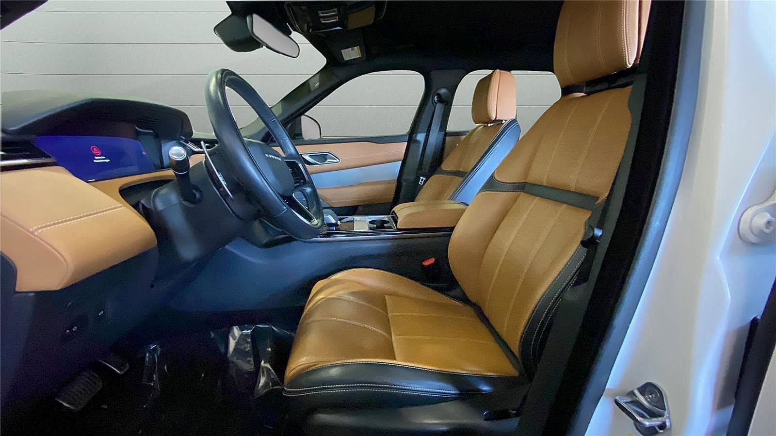 Used 2021 Land Rover Range Rover Velar R-Dynamic HSE image 4