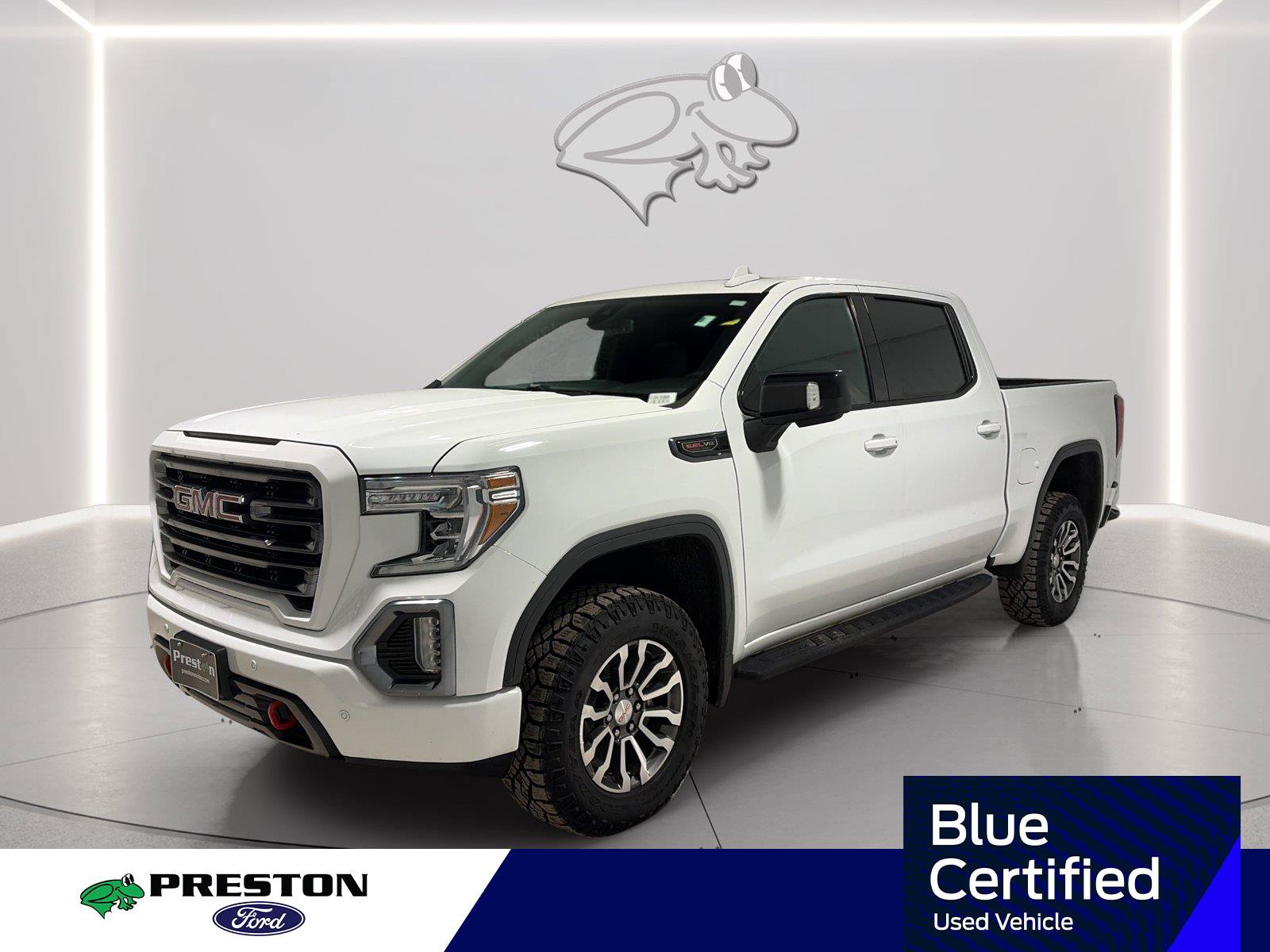 Used 2022 GMC Sierra 1500 AT4 w/ AT4 Premium Package AWD/4WD image 1