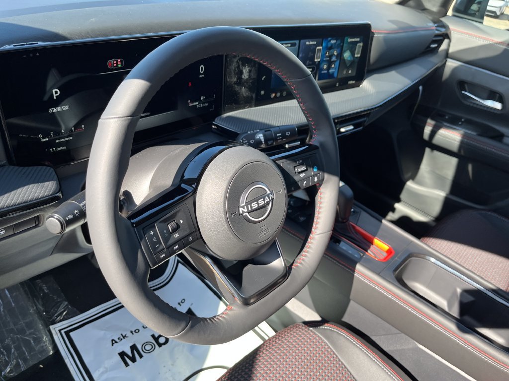 New 2027 Nissan Kicks SR w/ SR Premium Package AWD/4WD image 14