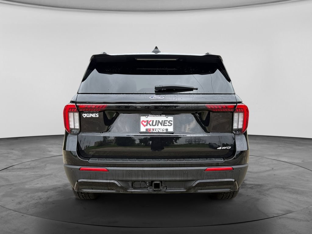 Used 2025 Ford Explorer ST-Line AWD/4WD image 8