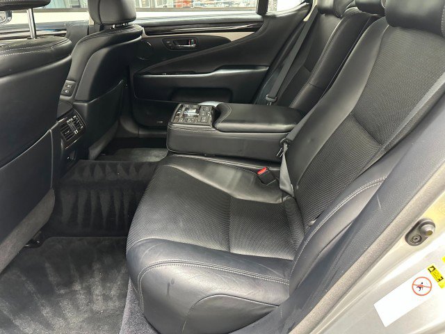 Used 2015 Lexus LS 460 L image 17