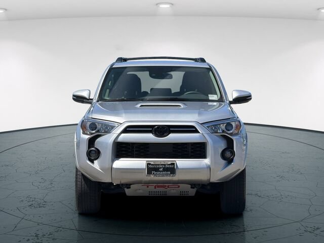 Used 2021 Toyota 4Runner TRD Off-Road Premium w/ Moonroof Package AWD/4WD image 10
