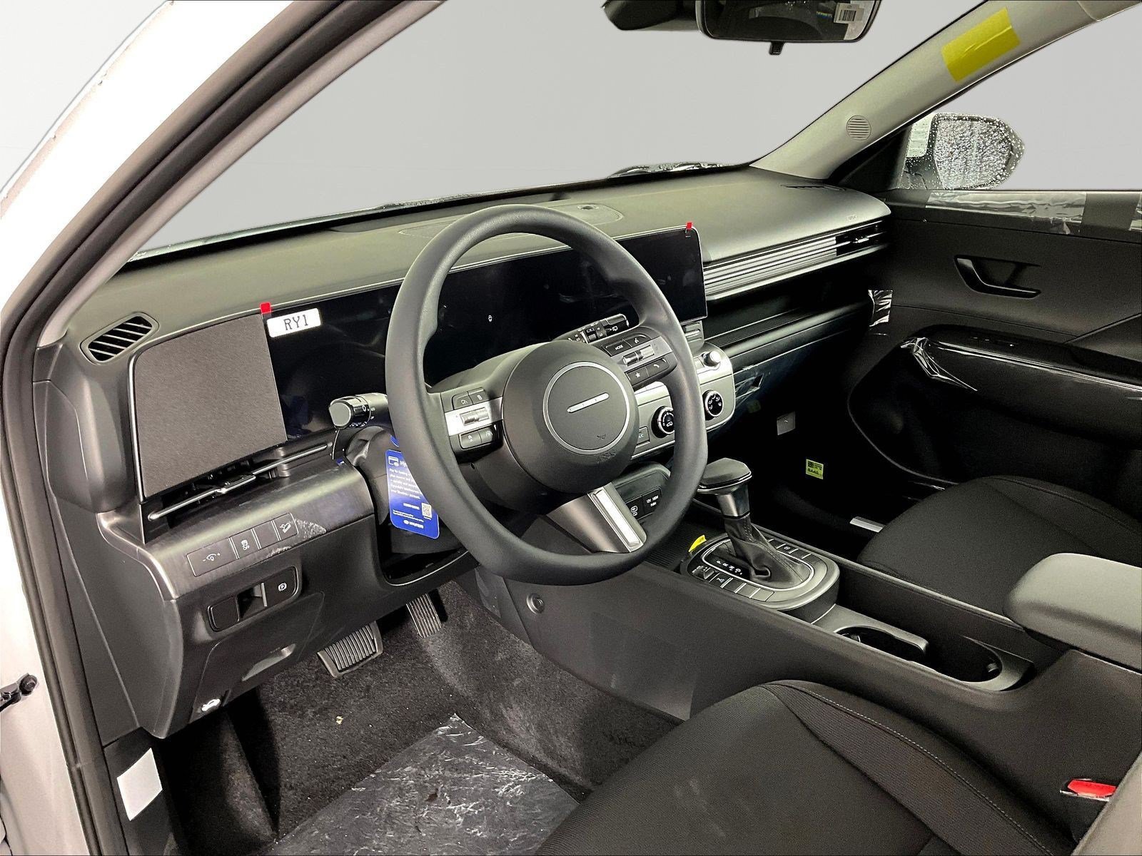 New 2027 Hyundai Kona SE AWD/4WD image 15