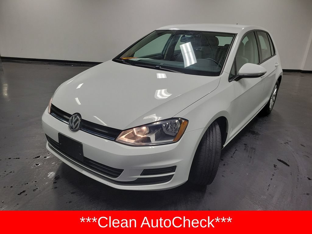 Used 2015 Volkswagen Golf S FWD image 5