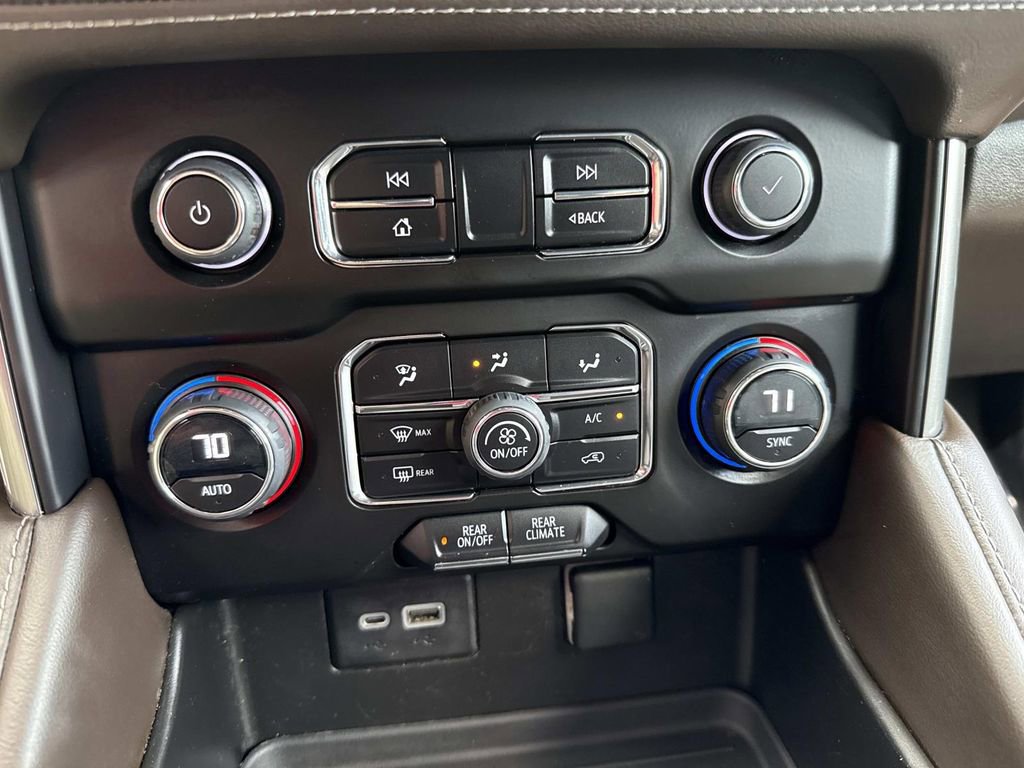 Used 2023 Chevrolet Tahoe LS image 33