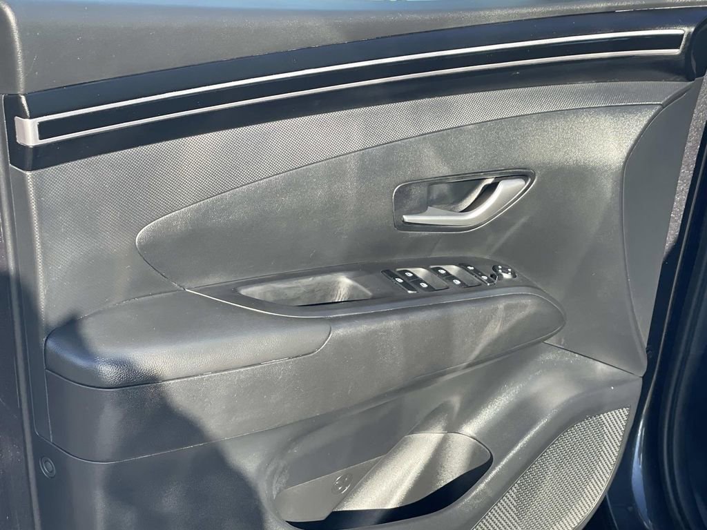 Certified 2024 Hyundai Tucson SE image 14