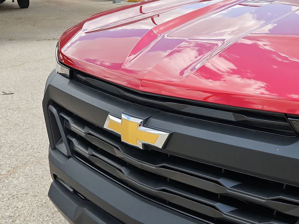 Used 2024 Chevrolet Colorado W/T AWD/4WD image 13