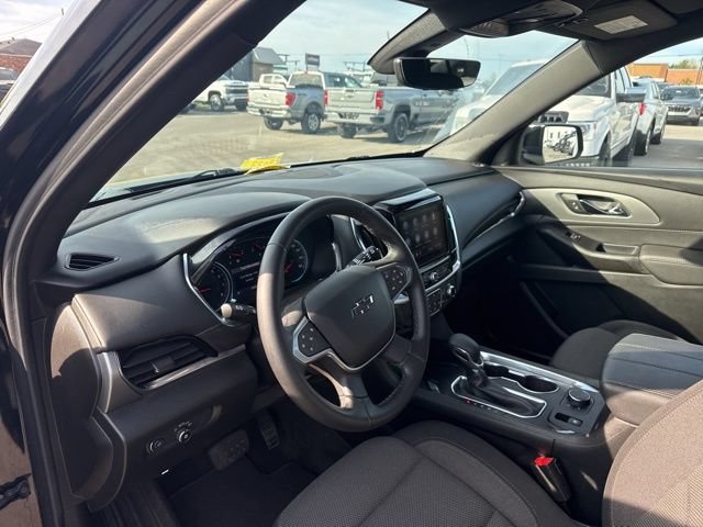 Used 2023 Chevrolet Traverse LT w/ Midnight/Sport Edition AWD/4WD image 14